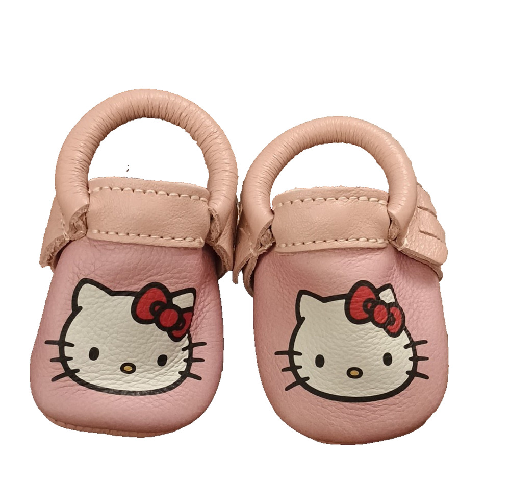 Freshly Picked Soft Sole Baby Shoes Moccasins Classic Hello Kitty Pink sz 1 New